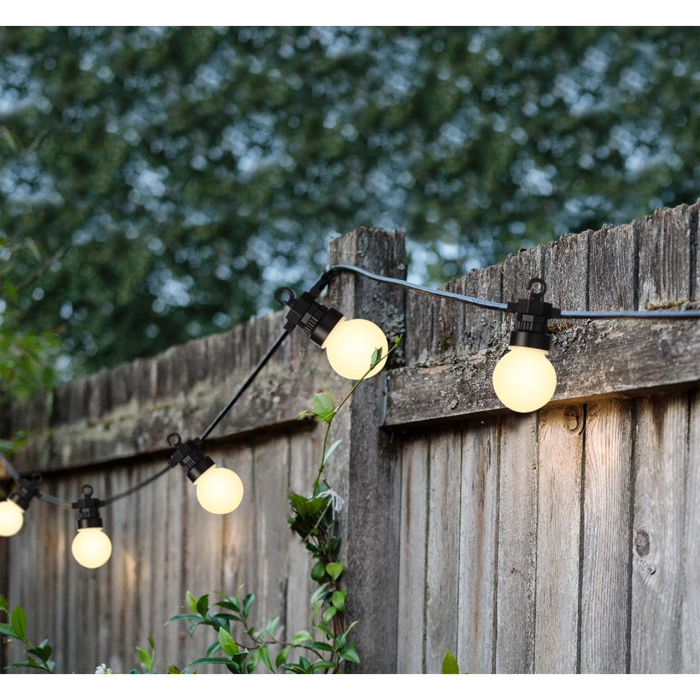 Lumineo Feestverlichting Lichtsnoer - Bolvorm- 950cm - 20 LEDS - Warm Wit 5 Lumineo Feestverlichting Lichtsnoer - Bolvorm- 950cm - 20 LEDS - Warm Wit - Image 3