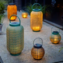 Lumineo Solar Lantaarn - LED - D14 X H16cm - Zwart/Goud 11 Lumineo Solar Lantaarn - LED - D14 X H16cm - Zwart/Goud -uinbenodigdheden Verkoop 2024 solar lantaarn led d14 x h16cm zwart goud solar 5 3