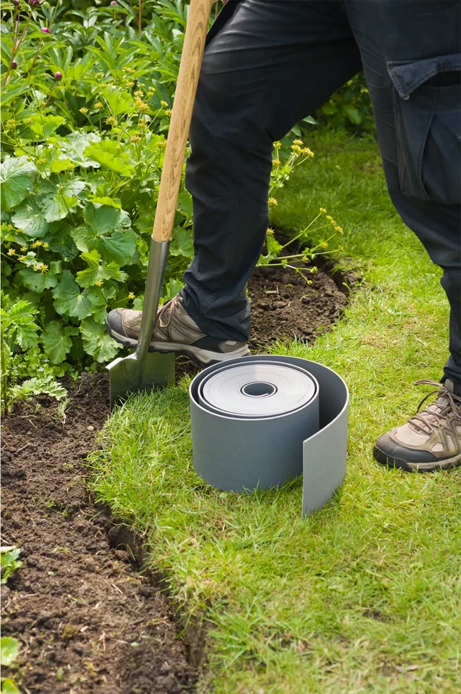 Tuinborderrand PE Grijs 3mm - 10x0,15m - Nature 4 Tuinborderrand PE Grijs 3mm - 10x0,15m - Nature - Image 2